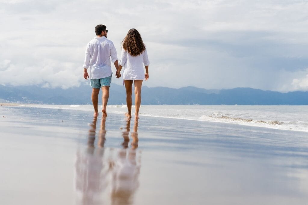 Effective communication is crucial when navigating life changes as a couple Lins Hearts Effective communication is crucial when navigating life changes as a couple