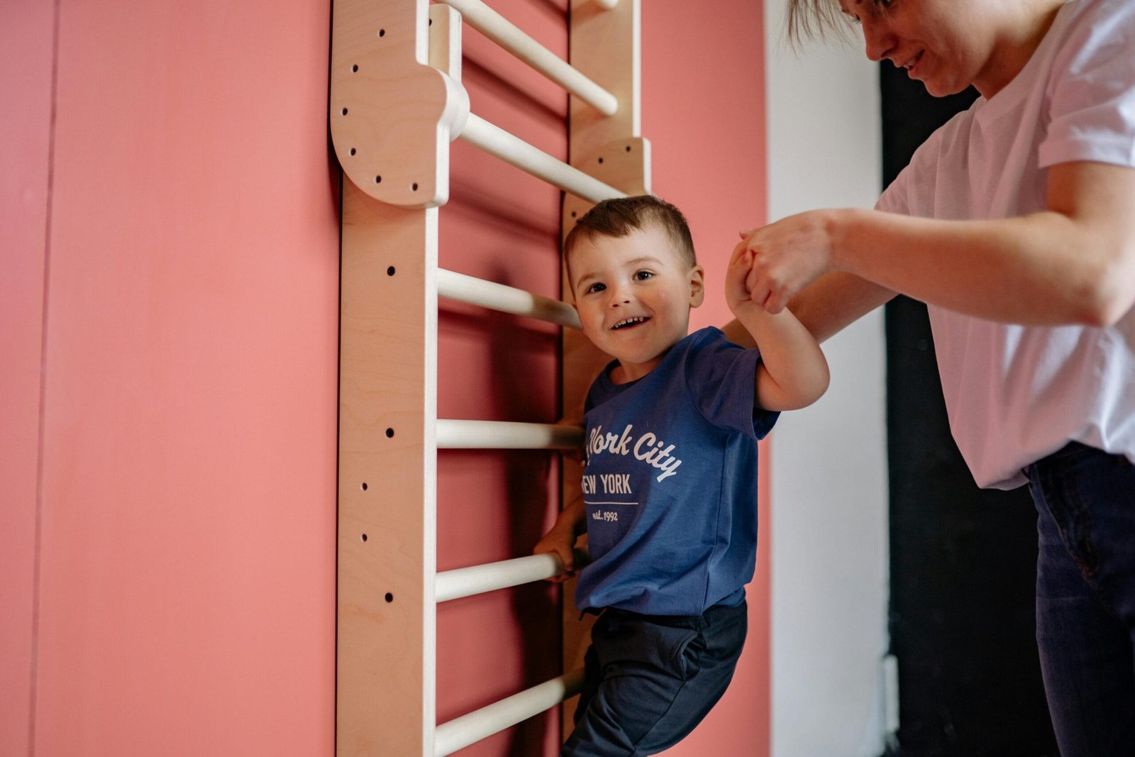 Supportive Environment for Building Confidence Lins Hearts confidence